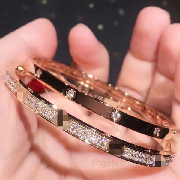 

kajia bracelet sterling silver plated 18k gold love narrow version sky star classic screw pattern wide smooth four diamond, Black