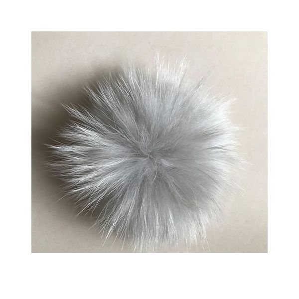

diy handmade nature fur pom raccoon fur pompon fox fur pompoms mink pom poms for scarf gloves hats cap blan qylzuw