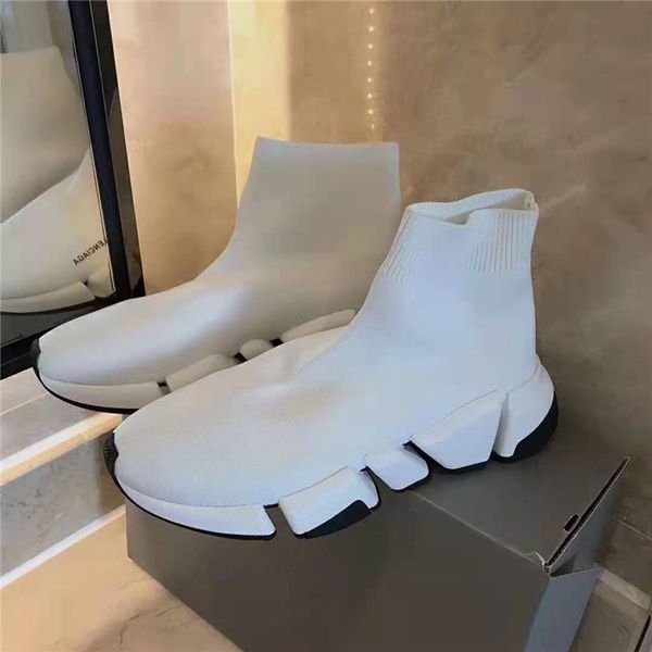 

wholesale level high-quality level running street dance shoes high-quality luxury leisure designer flat socks shoes are worth your c