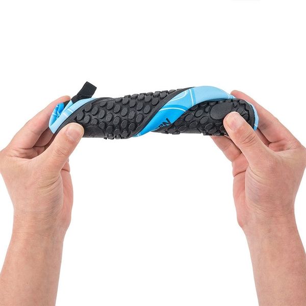 

naturehike outdoor swimming ultralight elastic water aqua socks beach shoes for man and woman nh18s001-x y200420, Black