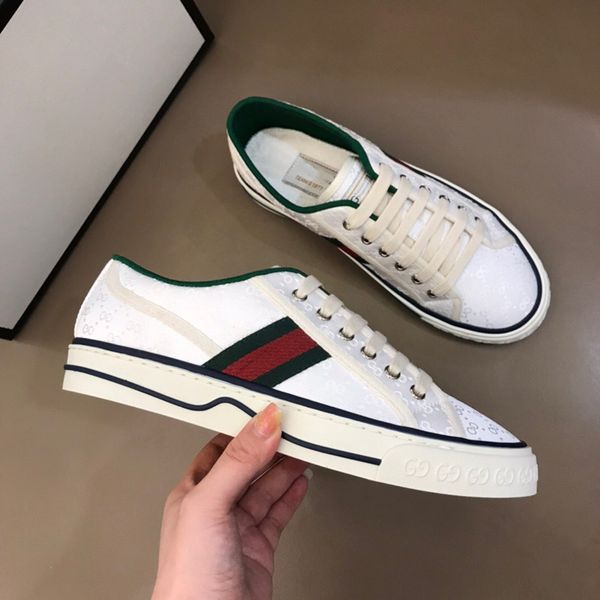 

2021 fashion men cloth shoes senior handmade sport shoes for casual sports shoes new fashion stitching color designer shoess, Black