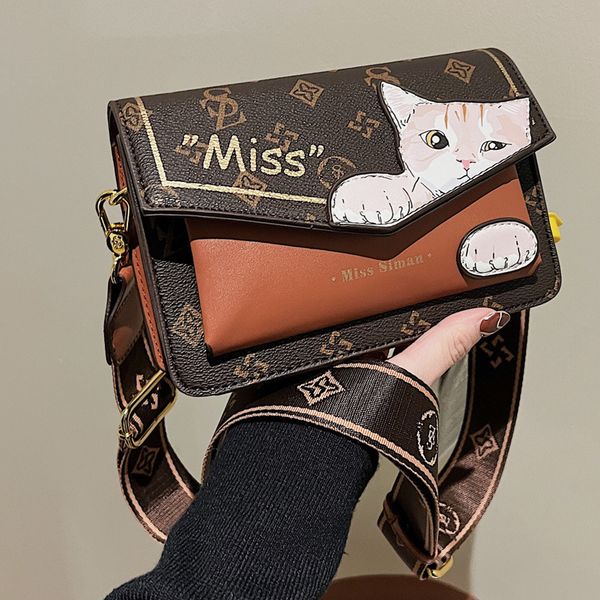 

autumn and winter printed 2022 new women's fashion versatile messenger high sense one shoulder small square bag