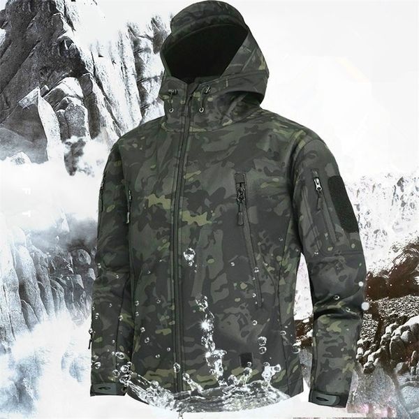 Jaqueta de lã camuflada militar masculina Shark Skin Soft Shell Jaqueta tática militar Multicam Camuflagem masculina corta-vento 5XL 201118