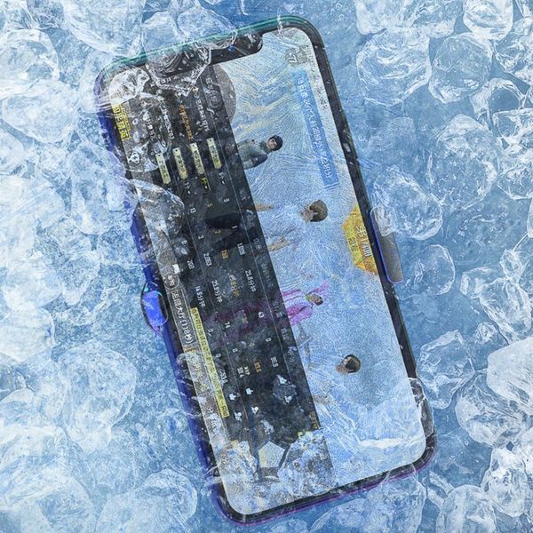 

2020 new mobile cooler fast cooling portable cellphone peripheral heat sink silent radiator phone accessories high quality