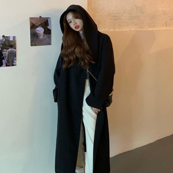 

winter 2021 new black medium length hooded woolen coat women's retro thickened net red woolen coat fashion1