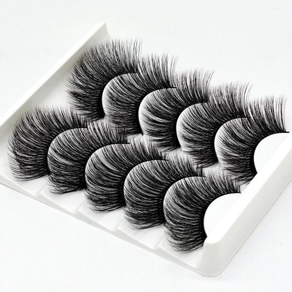 

false eyelashes fake