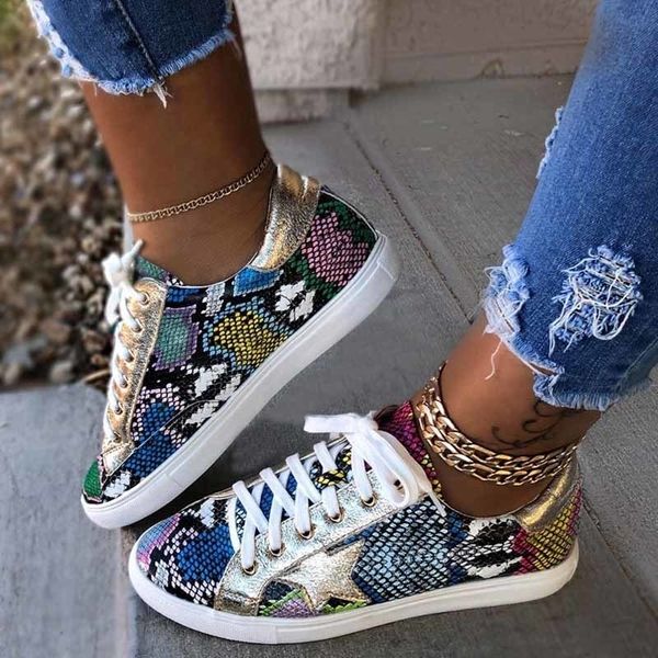 

women sneakers casual shoes colorful lace-up snake pattern star tenis feminino flat ladies vulcanized zapatos de mujer y200424, Black