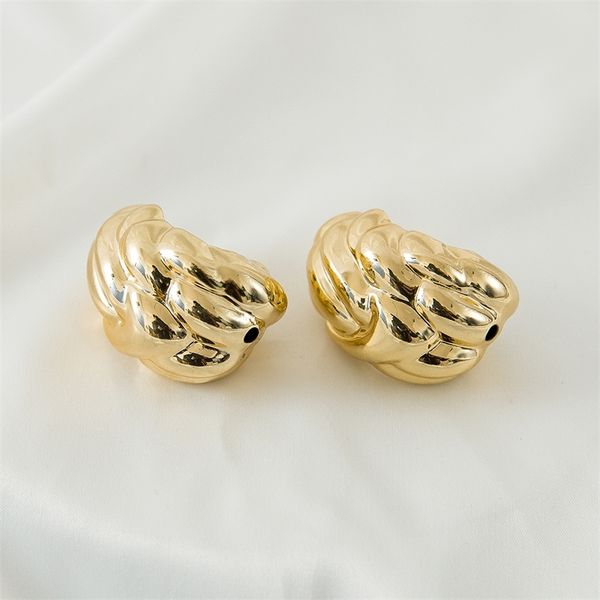 

exquisite luxurious style banana shaped 2021 spring new arrival customize women earring for wedding party, Bronze;silver
