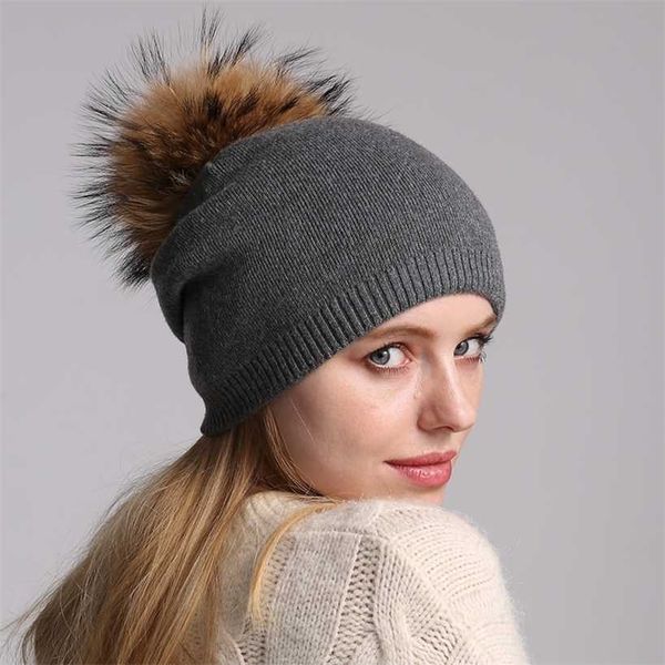 Осенне-зимняя шапка с помпоном, женская вязаная шерстяная шапка Skullies, повседневная женская шапка, шапки из натурального меха енота 220112