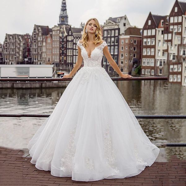 

chic off the shoulder boho wedding dresses deep v neck lace bohemian wedding dress 2021 beaded flowers country wedding gown bridal wear, White