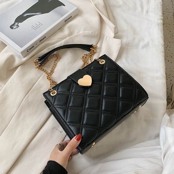 

fashion 2020 summer new chain luxury designer women bags solid color pu shoulder messenger bag, Red;black
