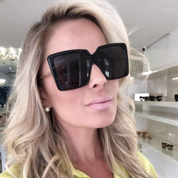 

sunglasses square pearl metal legs shades women retro superstar cat eye big sun glasses ladies lunettes de soleil1, White;black