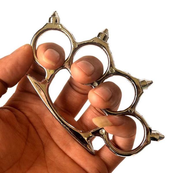 

2021 new self defense weapon finger tiger ring hand clasp fist clasp defense weapon tiger finger ring fist ring iron four finger hand brace2