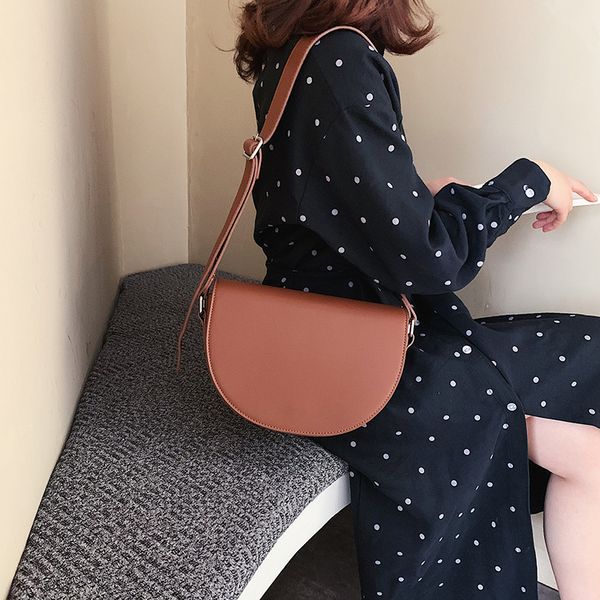 

2020 new fashion pu female bag covered retro leather wide shoulder strap saddle bag one shoulder diagonal half round