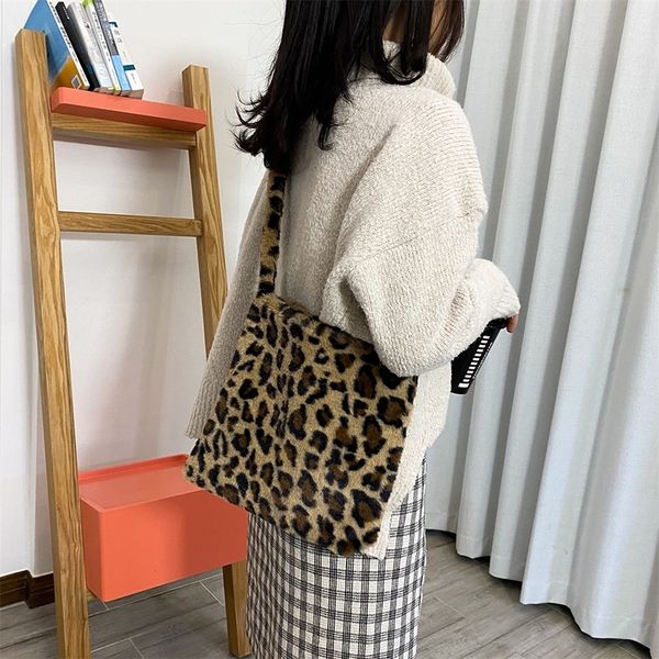 

fashion leopard print crossbody bag women plush soft casual shoulder messenger bag 2021 fluffy female handbag