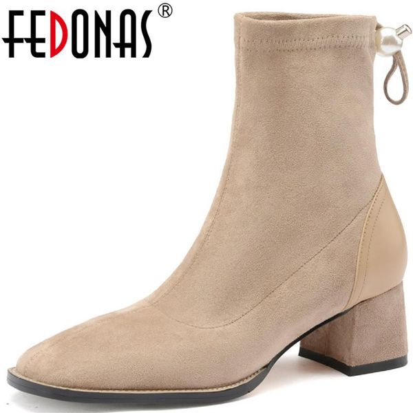 

fedonas fashion women's ankle boots pearl decoration round toe thigh heels shoes woman 2020 autumn winter wedding boots, Black
