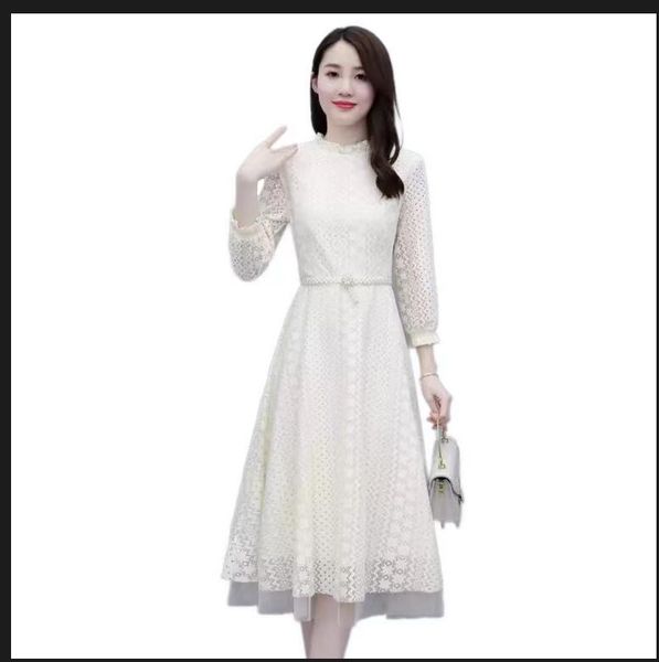 

p10 kara payment owtrue to size we sent qc before ship, White