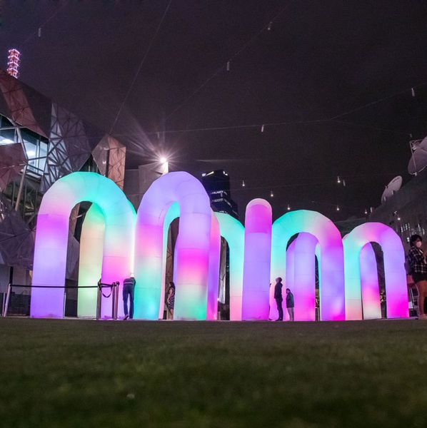 Großer runder aufblasbarer Bogen mit LED-Beleuchtung, Dekoration, Hochzeit, Party, Veranstaltung, Regenbogen-Torbogen, Eingang, Ziellinie, beleuchteter Ballon