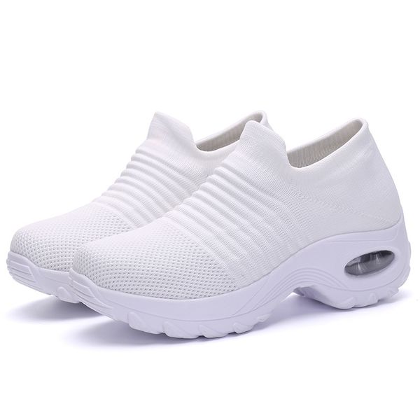 

2021 the new spring fashion woman platform lady black vulcanize shoes comfort half mesh slip in apartments 93nf