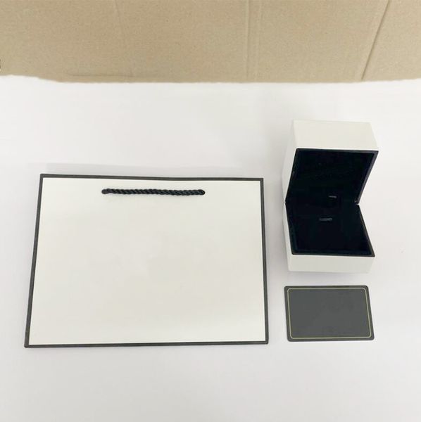 

europe america designer fashion style white printed pattern letter jewelry sets boxes necklace bracelet earrings ring box dust bag gift bag, Black;white