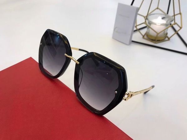 

2021 new fashion sunglasses designer men full frame sunglasses selling classic style sports sunglasses, White;black
