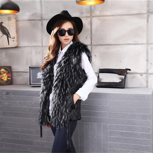 

2021 new autumn winter faux fur vest women vogue imitation raccoon plush large size pu slim waistcoat female jacket chic1, Black