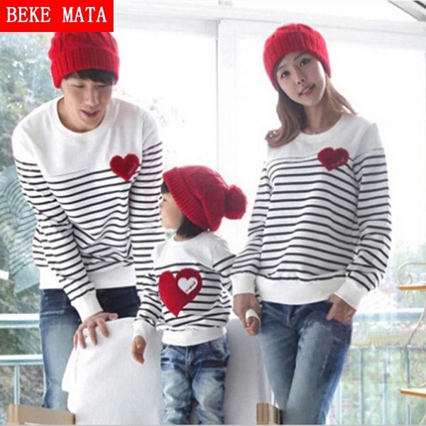 

beke mata family matching clothing spring striped matching mother daughter clothes family look father son sweater sets y200713, Blue
