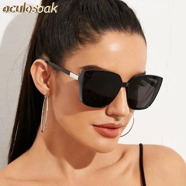 

2020 new fashion box european and american style personalized glasses cat eye sunglasses tide