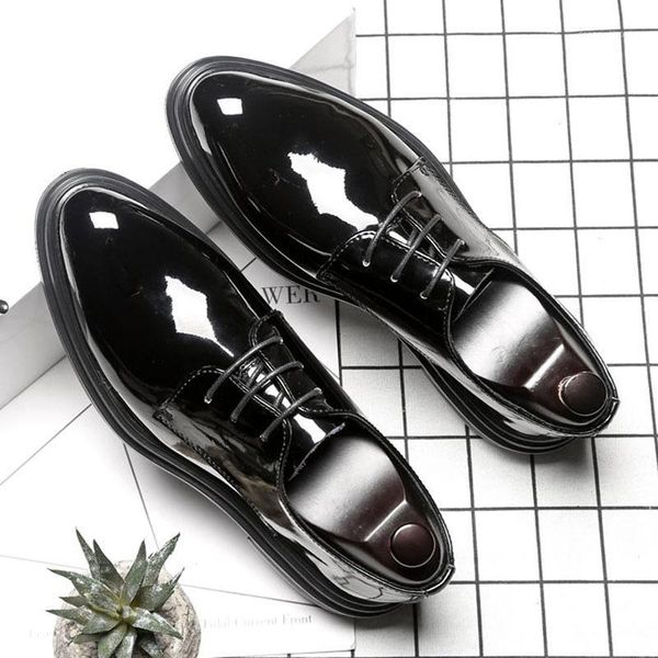 

men oxfords shoes male formal shoes patent leather men brogues lace-up bullock business dress 2020 new1, Black