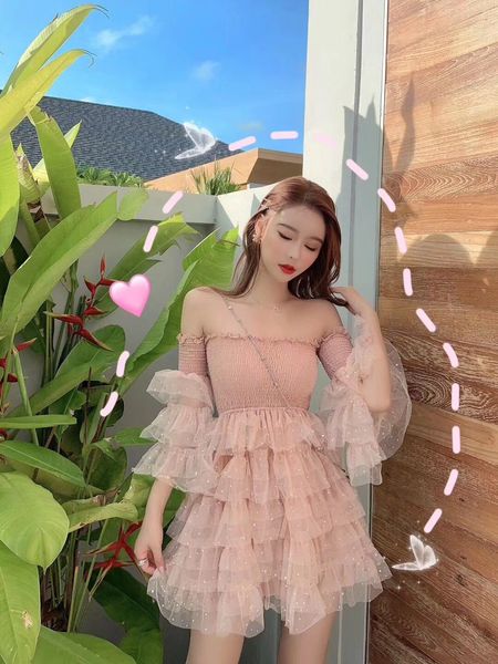 

female upper tube lace mesh dresses 2021 lean new autumn off the shoulder wood ear pink cake dress ieyx, Black;gray