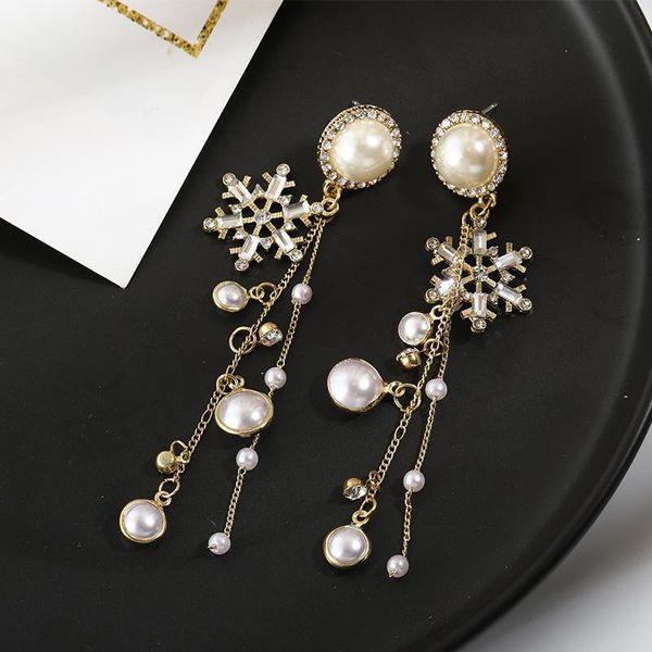 

dangle & chandelier fashion pearl inlaid shiny rhinestones exaggerated temperament pendant, Silver
