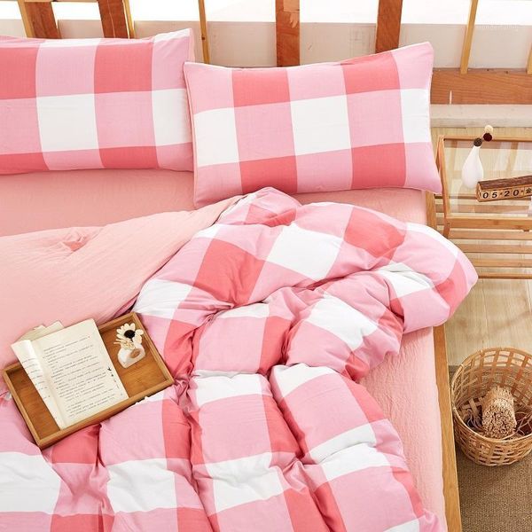 

4pcs bedding sets pink plaid washed cotton polyester soft duvet cover bed linen pillowcases microfiber bed sheet  king size1