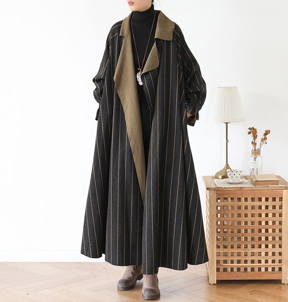 

new striped long maxi windbreaker women long sleeve wool trench coat female korean fashion loose autumn oversized coat 201031, Tan;black
