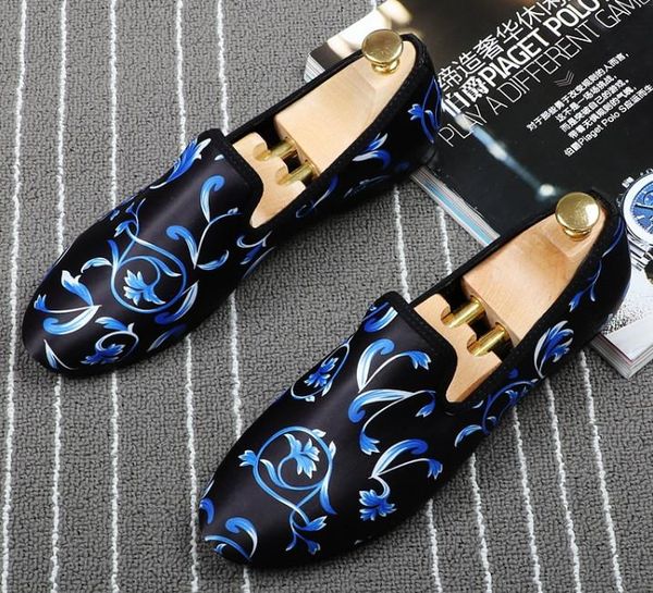 

summer breathable men leather round toes soft bottom lazy shoes male trend printing trend flat loafers male moccasin gommino, Black