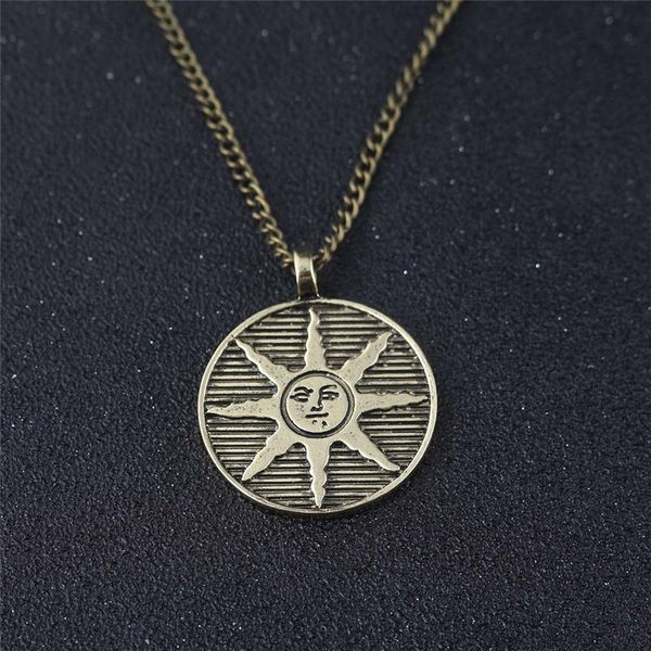 

sg горячей продажа dark souls 3 вс sollar знак ожерелье onion knight логотип подвеска брелоки автомобили сумка косплей jewelry yt112, Silver