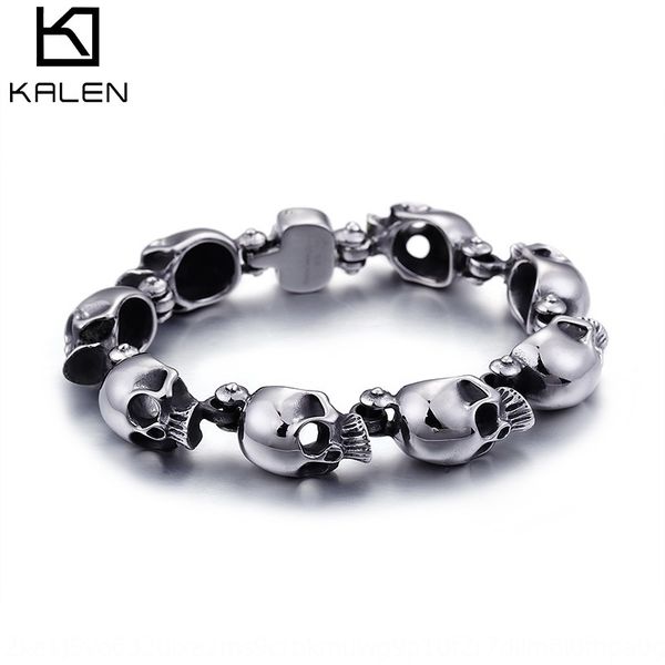 

personalized titanium steel jewelry three dimensional small skull fashion men's versatile punk hand bracelet bracelet jewelry juawg, Golden;silver