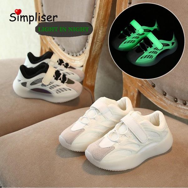 

athletic & outdoor luminous children sports shoes 2021 autumn boys girls casual fluorescent sneaker white black breathable kids anti-slip