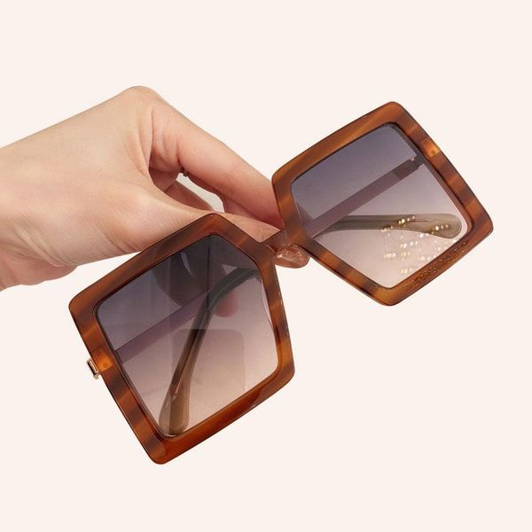 

sunglasses 2021 retro women party oversized good quality designer christmas gift sun glasses eyewear with boxes, White;black