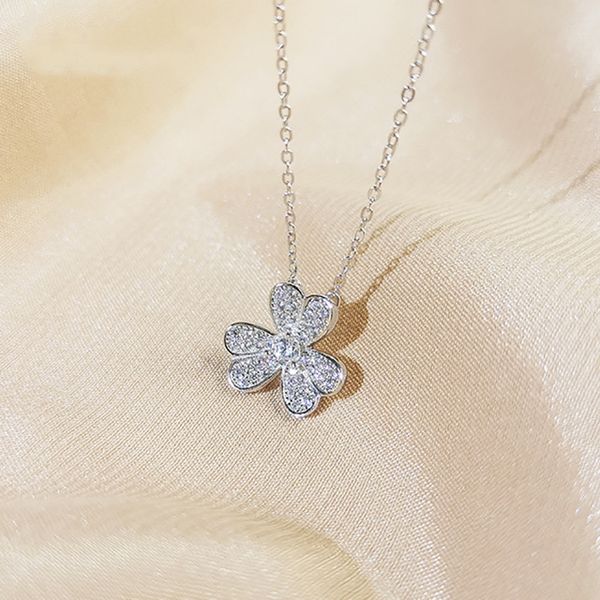 

sterling silver korean fashion full diamond flower clover necklace fresh wild petal clavicle chain women's jewelry