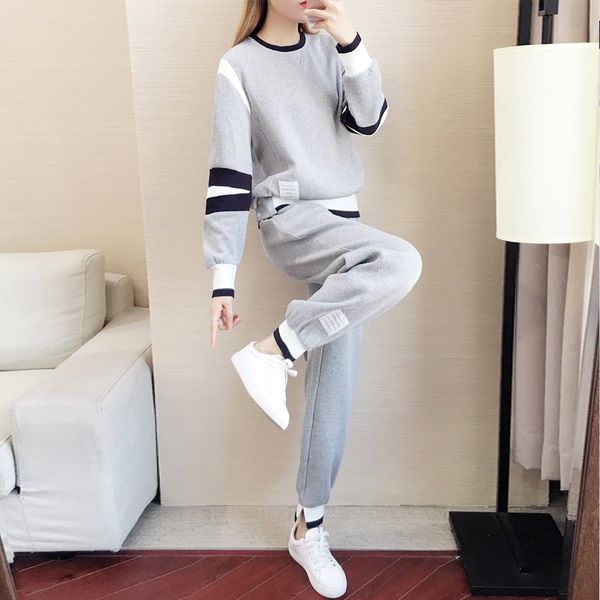 

fashion brand suit women's sweater 2020 new autumn and winter wear large size loose net red leisure sports two piece set sweatersuit, Gray