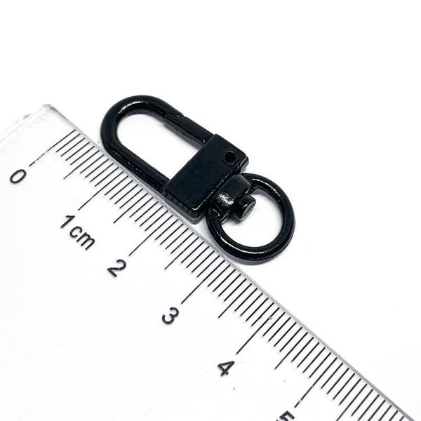 

19 colors 10pc/lot square keychains lobster clasps hooks key chain key rings for diy trinkets pom pom keychain jewelry jllyig