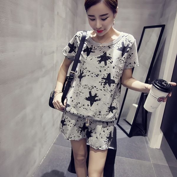 

2mkfh and and summer new large short-sleeved women's clothes casual two-piece suit student wear loose work size spring shorts slimming, Gray