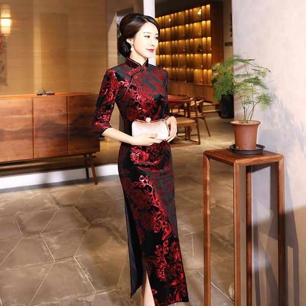

sheng coco black red velvet chinese dress qipao long cheongsam banquet dresses long sleeve new year dress women clothing1