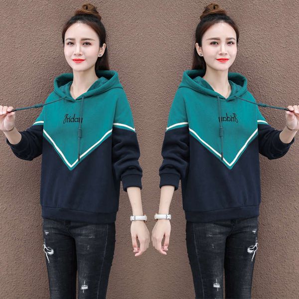 

korean sweater women's autumn winter extra thick and loose 2020 new foreign style plush color contrast hat jacket, Black