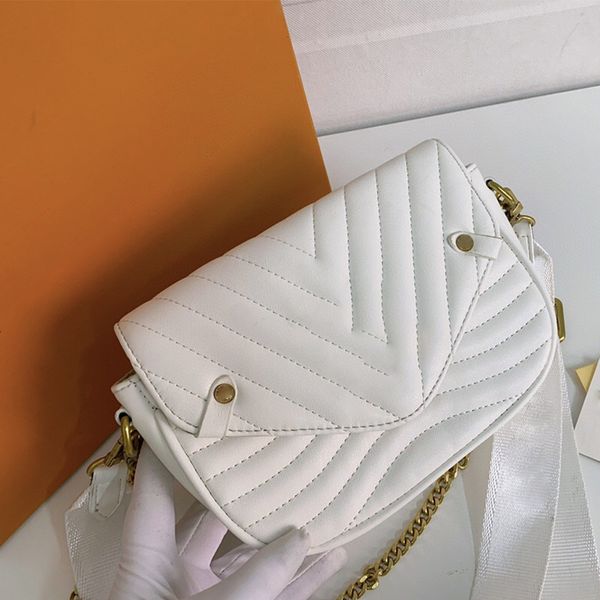 

2021 new fashion handbags small bag women 4 colours soft versatile chain letter decoration leather women luxurys designers bags 2020 handbag