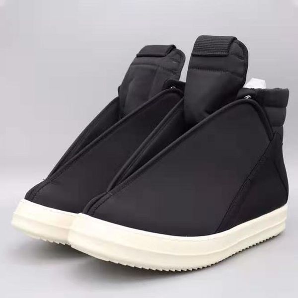 

2021 spring boots for men breathable male canvas boots fashion men ankle boots 12#22/20d50, Black