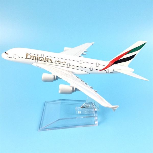 Frete Grátis Emirados Airlines Airlane Modelo Airbus 380 Airways Liga Metal Plane Modelo W Stand Aircraft -039 lj200928