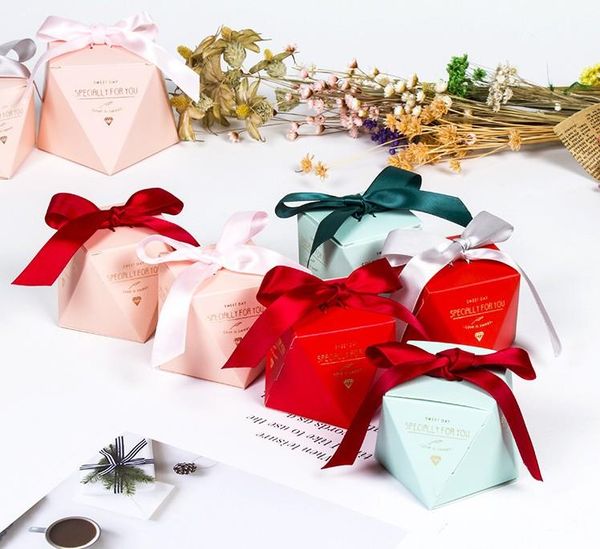 

50pcs/lot candy box birthday baby shower gift boxes sugar case party supplies wedding favors candy bag with ribbon