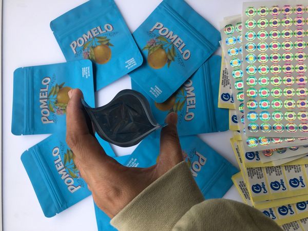 

стикеры голограмма 3.5g ющего медикаментозных сумки сумка и голубого edibles местной контрэтикетка майларового запах помело proof сумка пече