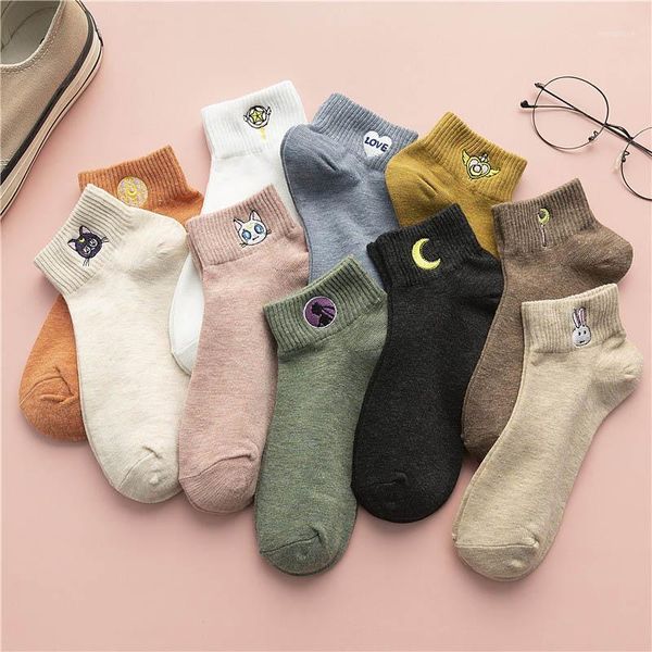 

10 style cartoon embroidery funny socks women japanese harajuku colorful crew sokken sweet cute ankle calcetines mujer femme1, Black;white